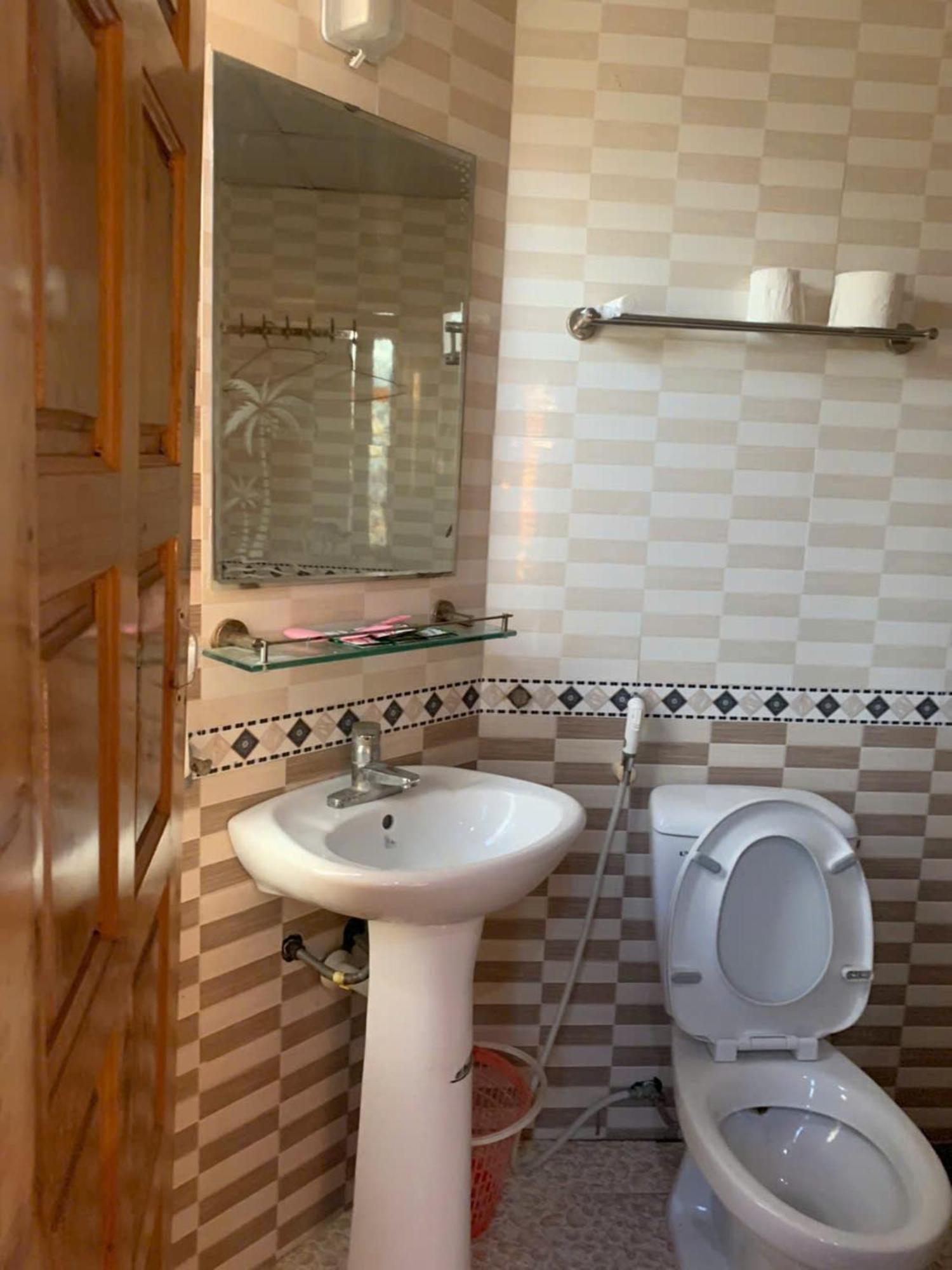 Ho Nui Dinh Hotel Ninh Binh Dış mekan fotoğraf